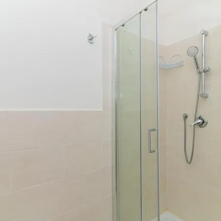 Apartment Splendido B6 *
